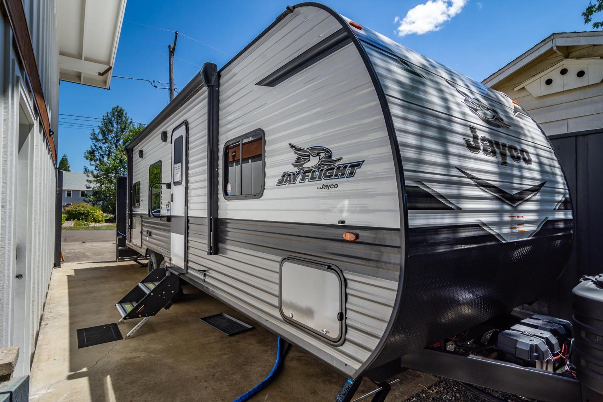 Chic Rv Retreat, Stunning Yard In Roseburg 호텔 외부 사진